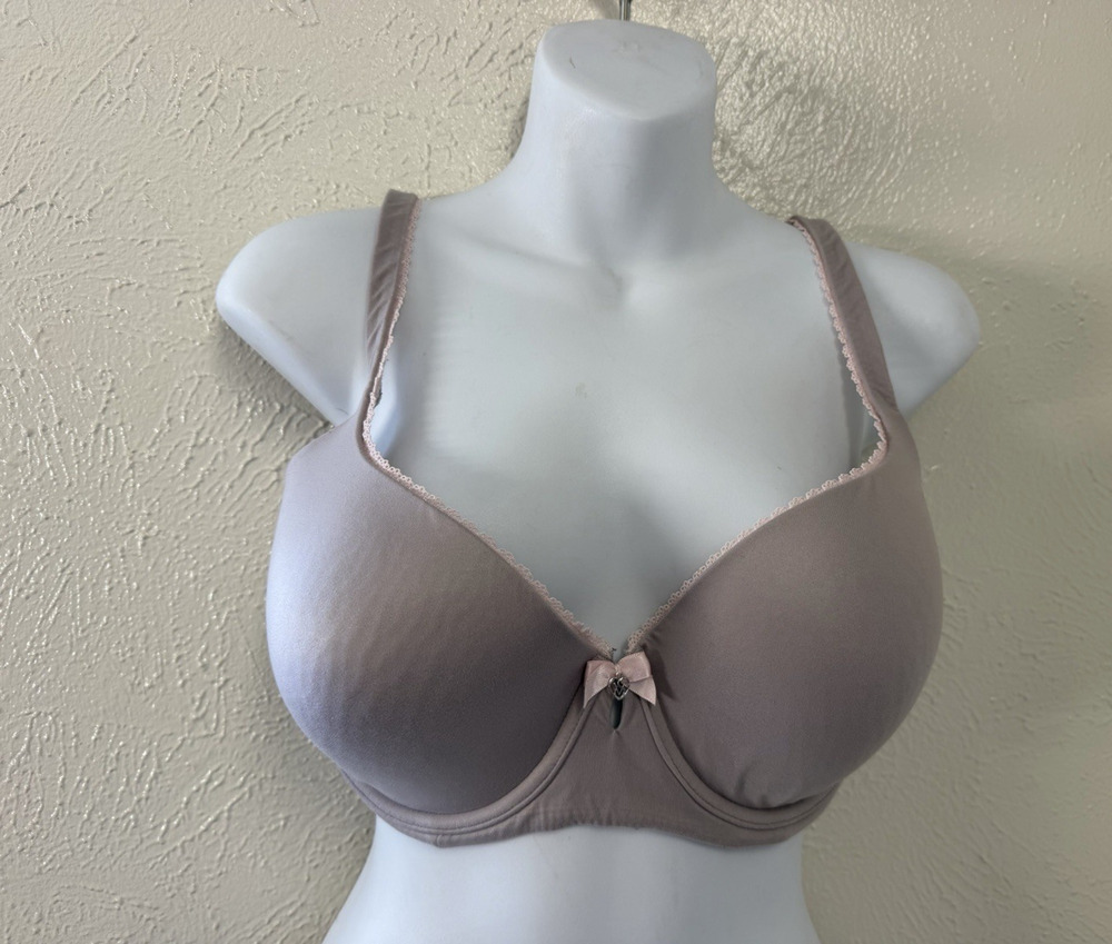 2016 Victoria's Secret Body by Victoria 36DD Gray Lined Demi Underwire Bra